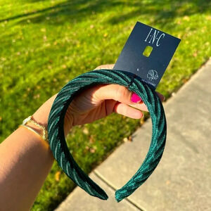Women Navy Blue Velvet Headband NWT